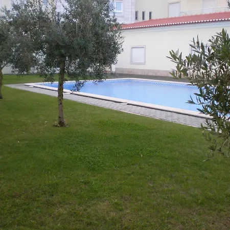 Apartment Ericeira アパート エリセイラ