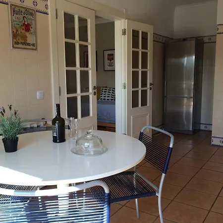 Apartment Ericeira アパート エリセイラ